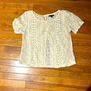 Women’s top size M